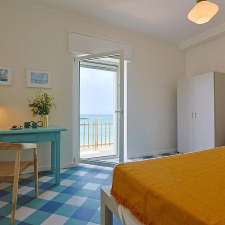 Panoramico Appartamento Lido Conchiglie Gallipoli Exterior photo