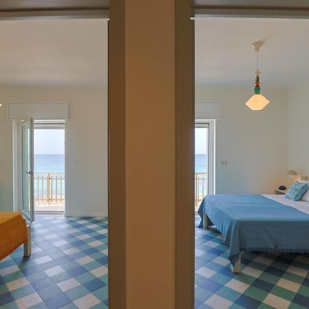 Panoramico Appartamento Lido Conchiglie Gallipoli Exterior photo